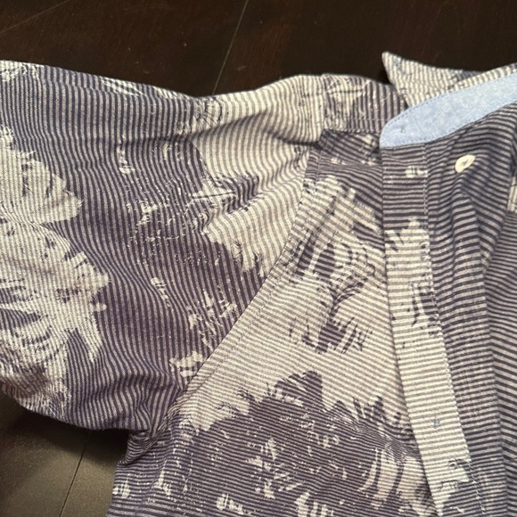 Tommy Bahama Blue and White Palm Print Shirt - Picture 4 of 4